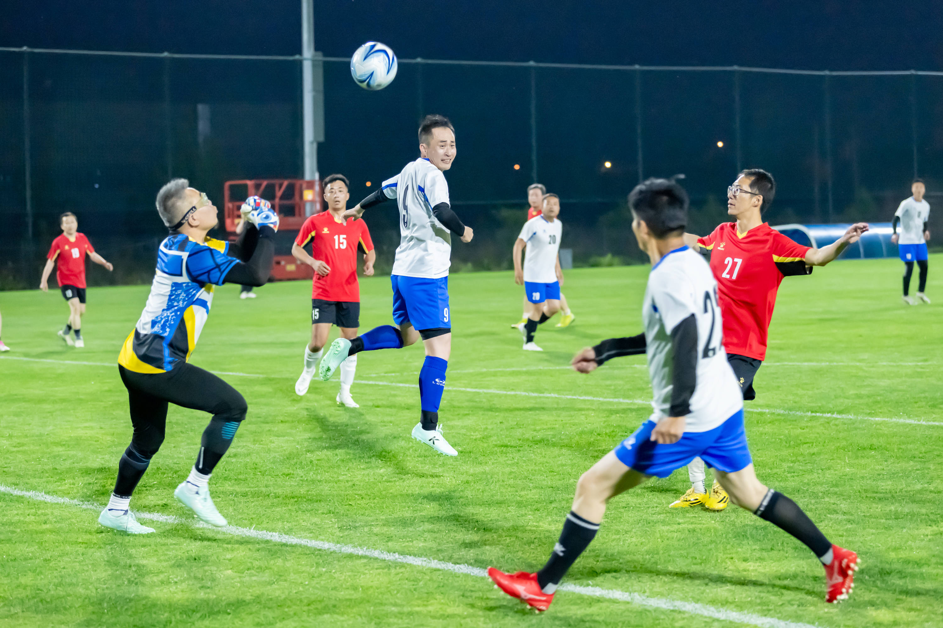 领先局的稳 领先局的稳